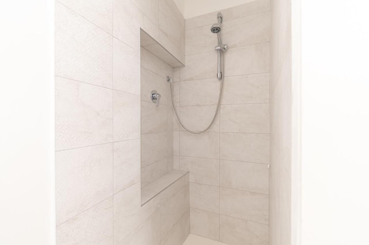 ברשה Palazzetto Vittoria - F&L Apartment מראה חיצוני תמונה