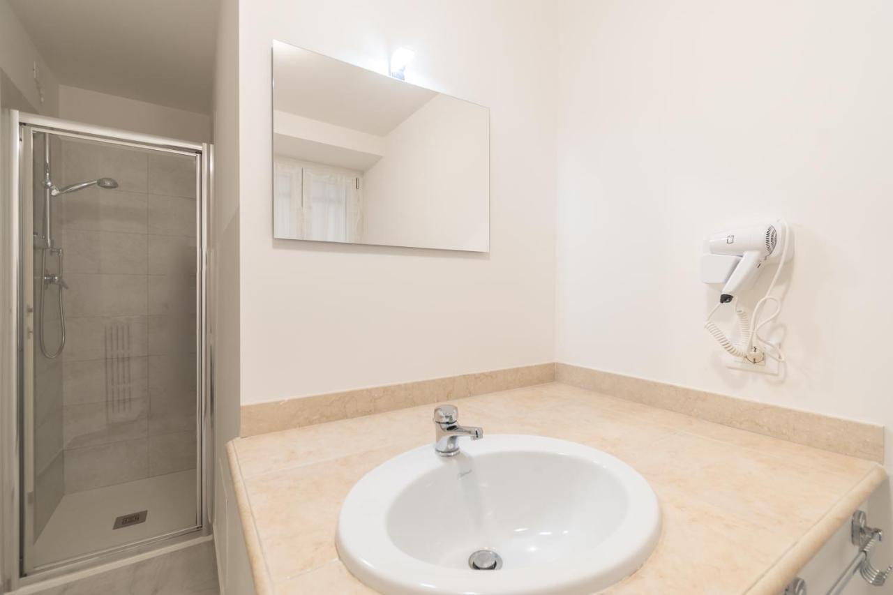 ברשה Palazzetto Vittoria - F&L Apartment מראה חיצוני תמונה