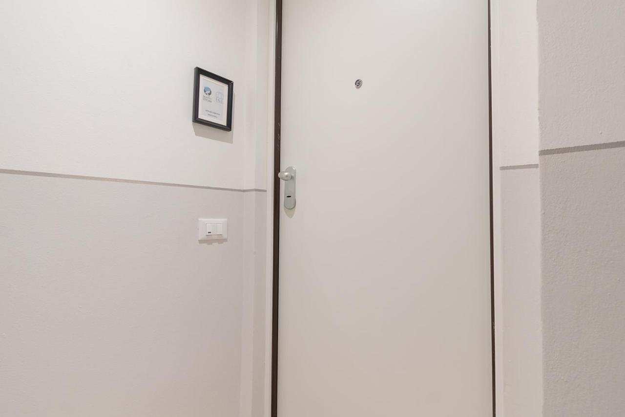 ברשה Palazzetto Vittoria - F&L Apartment מראה חיצוני תמונה